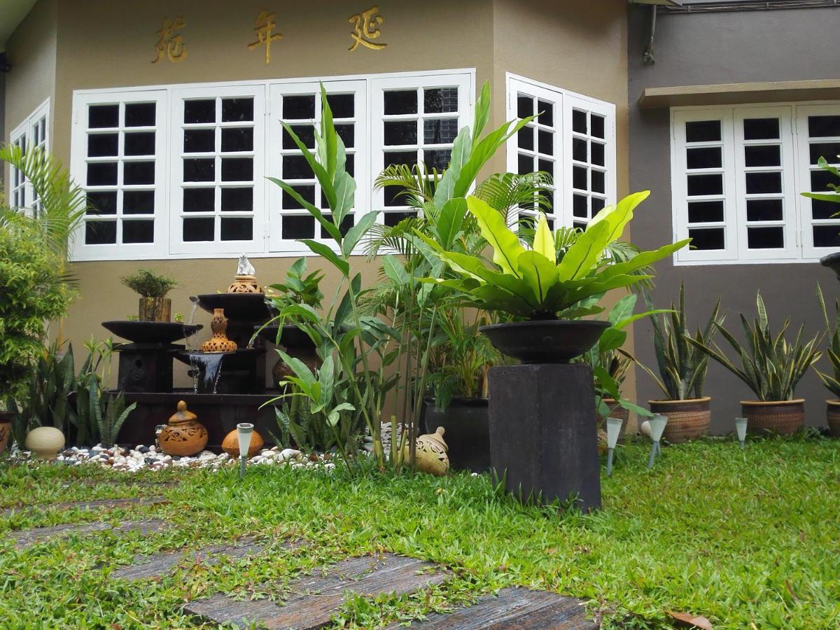 Concordia Inn George Town Esterno foto